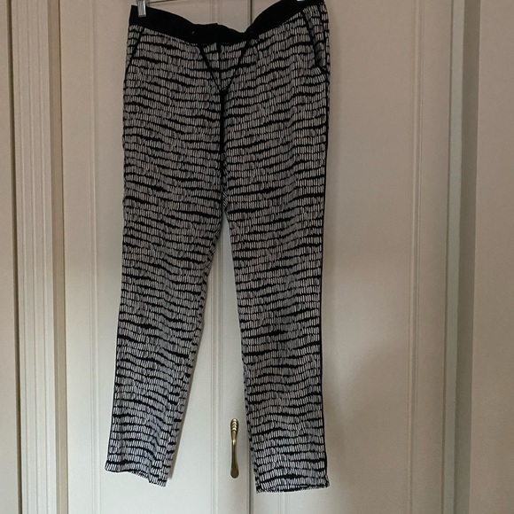OLSEN CASUAL LIGHTWEIGHT PRINTED PANTS Sz 10 - Picture 13 of 13